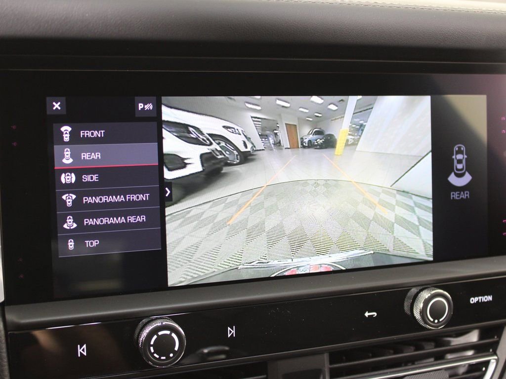 Certified 2026 Porsche Macan AWD/4WD image 27