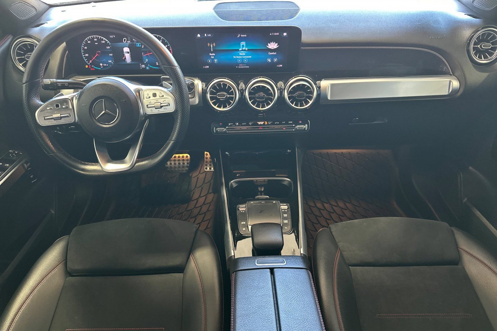 Used 2022 Mercedes-Benz GLB 250 4MATIC image 13