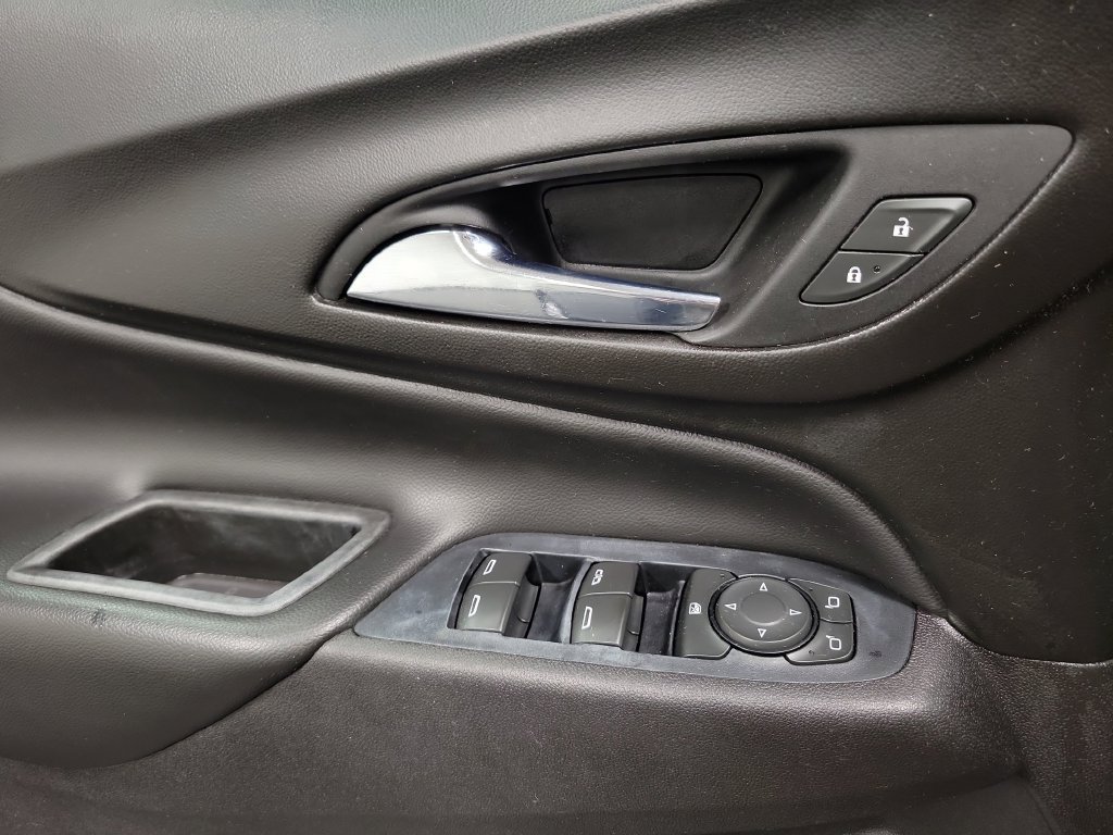 Used 2019 Chevrolet Equinox LT AWD/4WD image 29