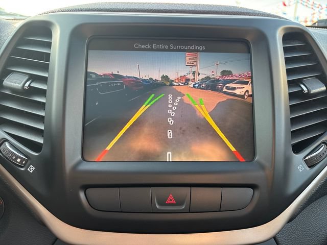 Used 2014 Jeep Cherokee Limited AWD/4WD image 17