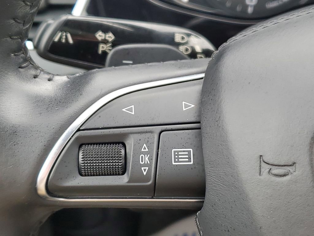 Used 2015 Audi A8 L TDI w/ Premium Package image 12