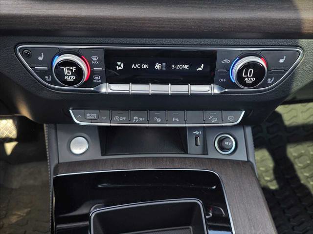 Used 2025 Audi Q5 Prestige w/ Prestige Package AWD/4WD image 26