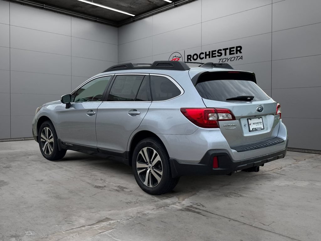 Used 2019 Subaru Outback 2.5i Limited w/ Popular Package #2 AWD/4WD image 3