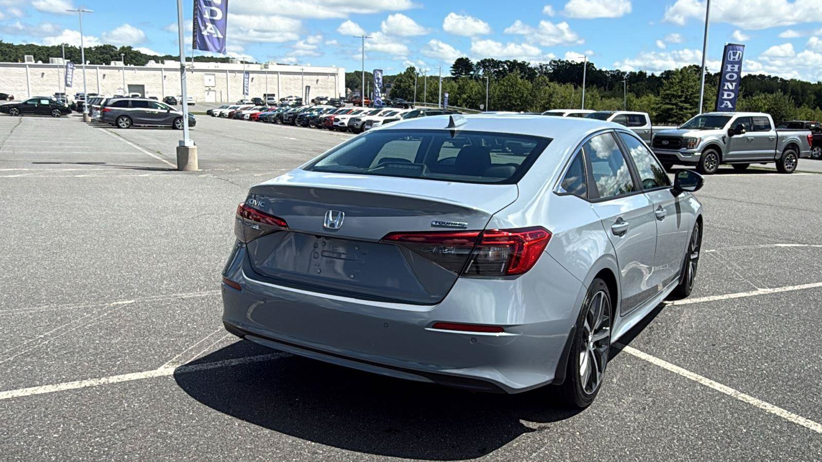 Used 2024 Honda Civic Touring image 6