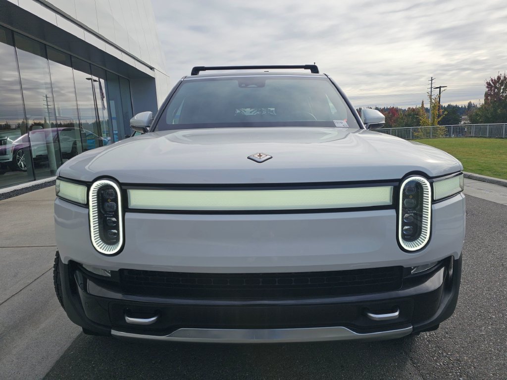 Used 2023 Rivian R1S Adventure Quad AWD/4WD image 2
