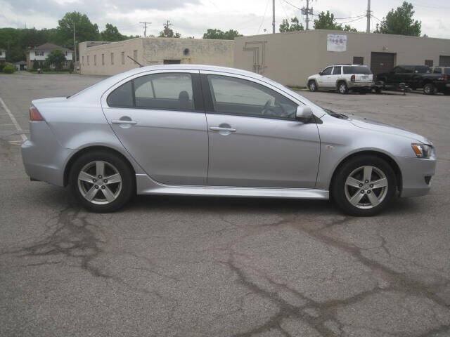 Used 2013 Mitsubishi Lancer SE AWD/4WD image 4