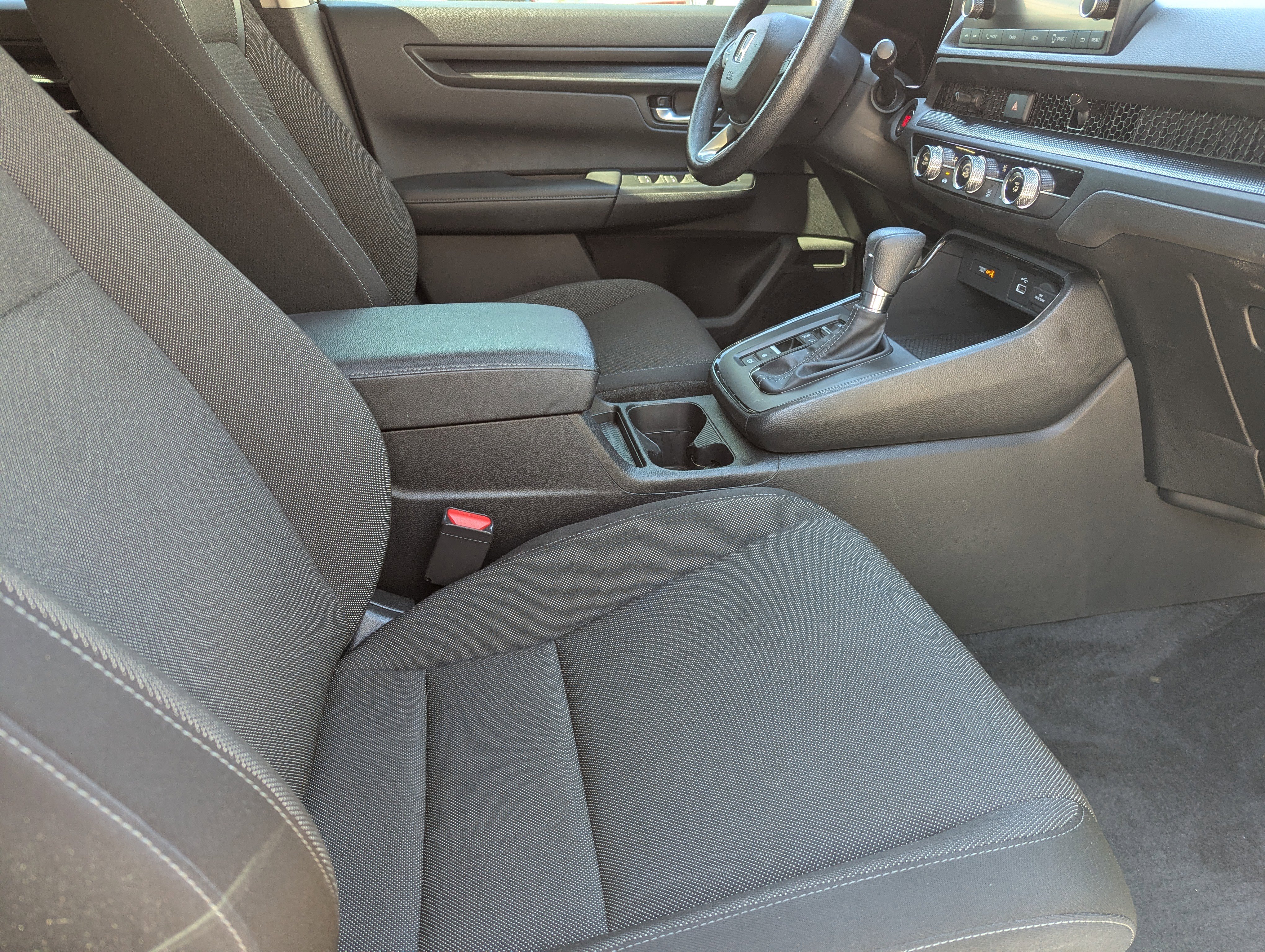 Used 2023 Honda CR-V LX image 10