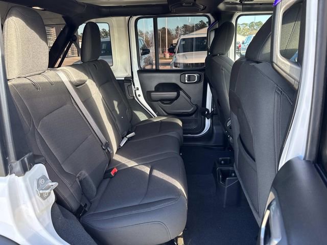 Used 2022 Jeep Wrangler Unlimited Sport image 12