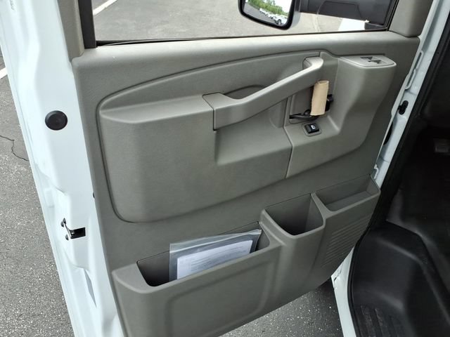 New 2026 Chevrolet Express 3500 w/ Power Convenience Package RWD image 8