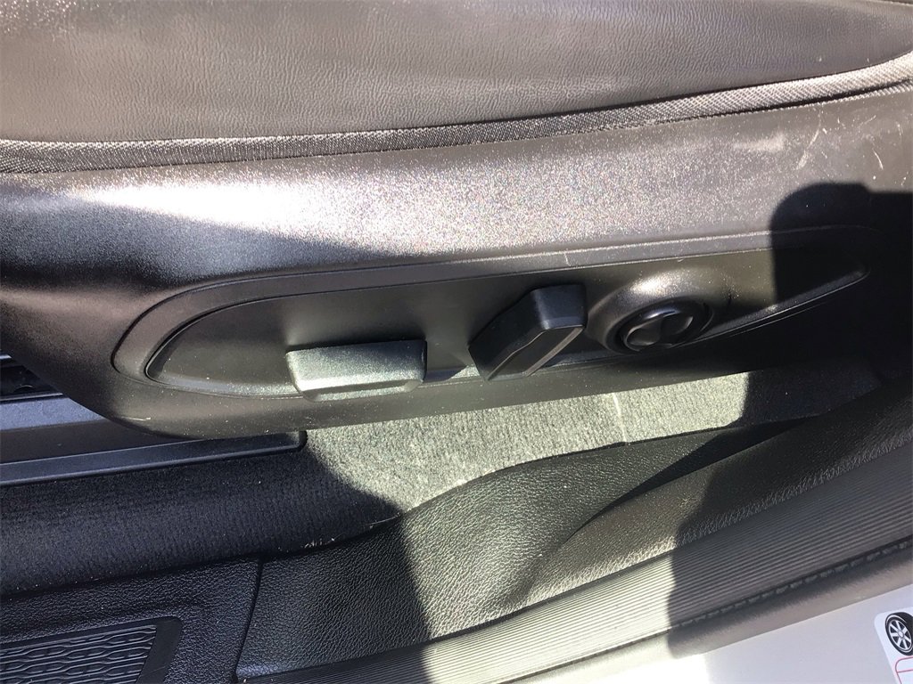 Used 2022 Jeep Grand Cherokee L Limited image 19