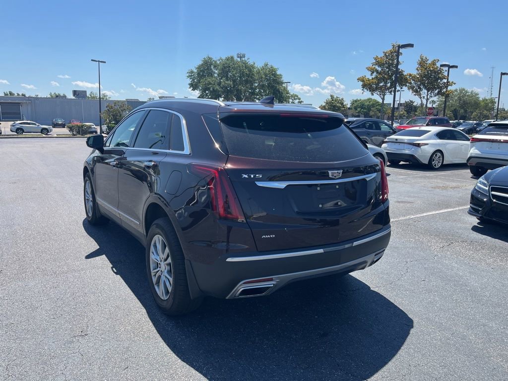 Used 2020 Cadillac XT5 Premium Luxury AWD/4WD image 4