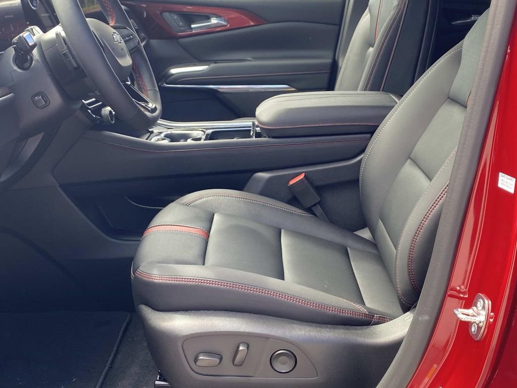 New 2026 Chevrolet Traverse RS image 21
