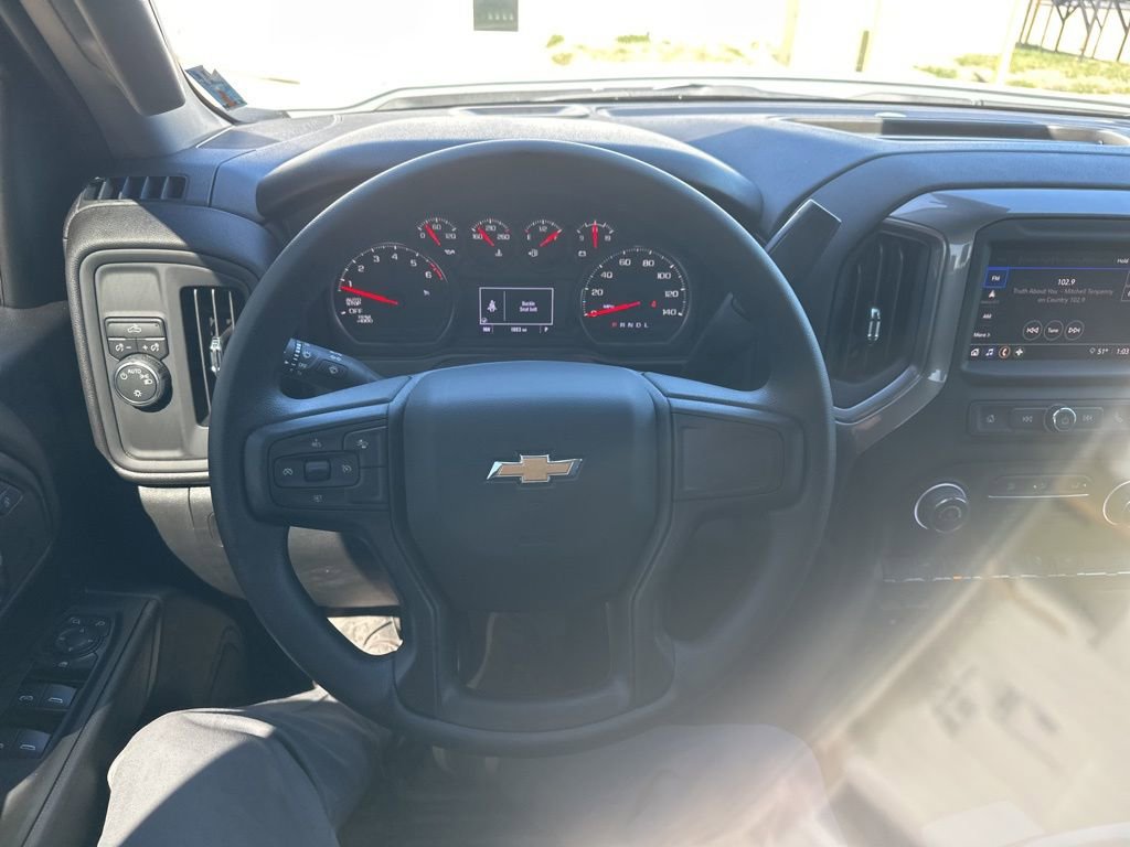 Used 2026 Chevrolet Silverado 1500 Custom image 11