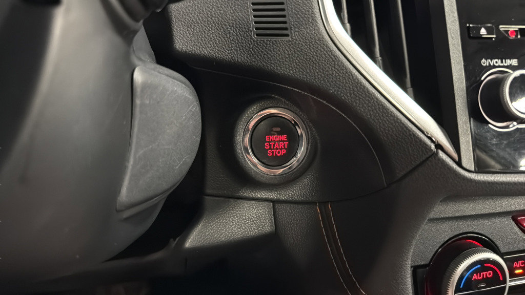 Used 2020 Subaru Crosstrek 2.0i Premium w/ Moonroof Package 2 image 25