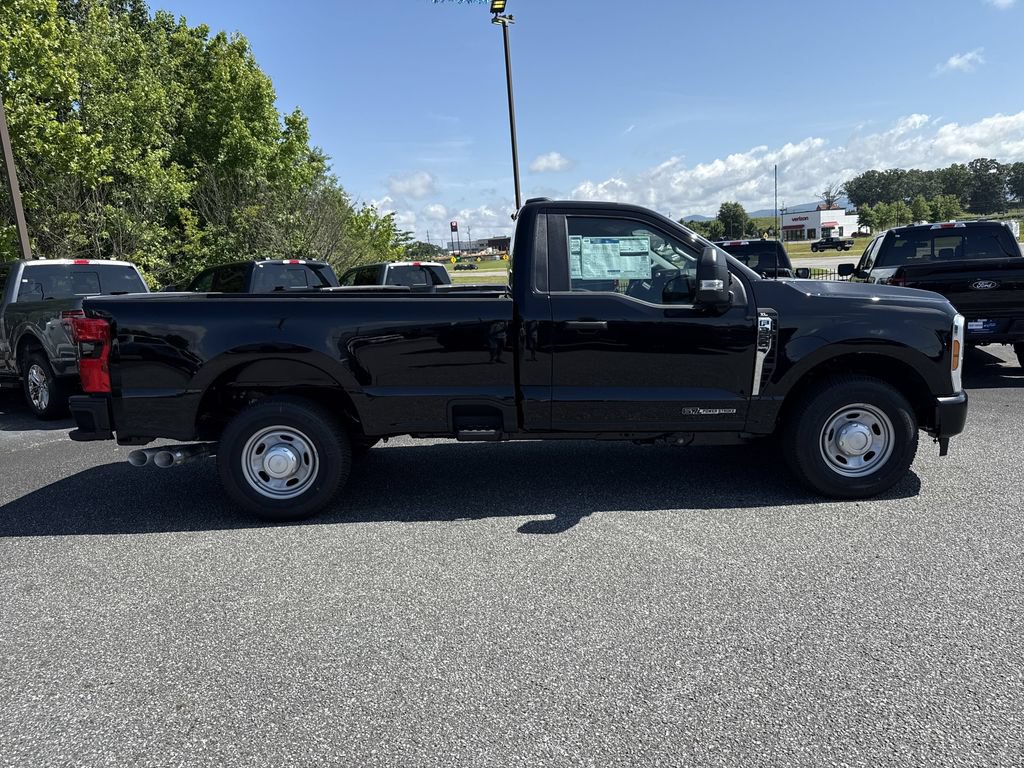 New 2025 Ford F350 XL w/ 360-Degree Camera Package RWD image 8