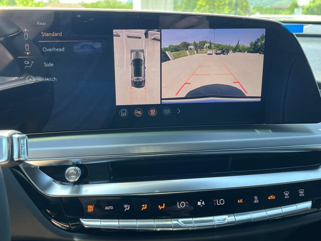New 2026 Cadillac Lyriq Sport AWD/4WD image 29
