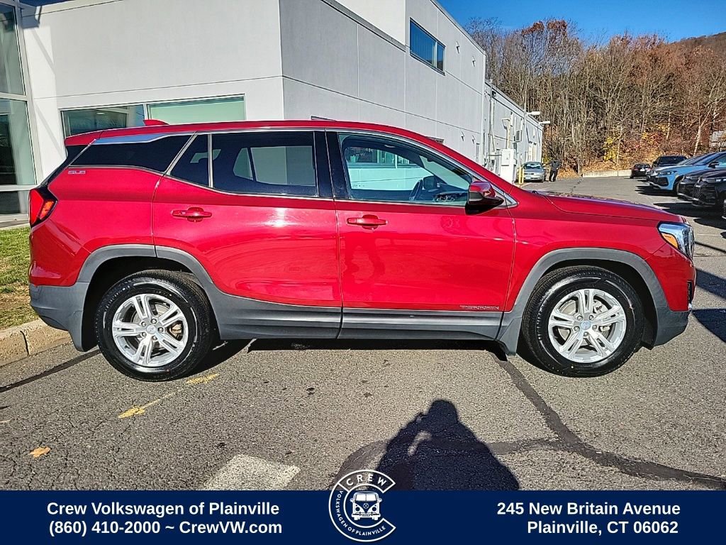 Used 2020 GMC Terrain SLE image 33