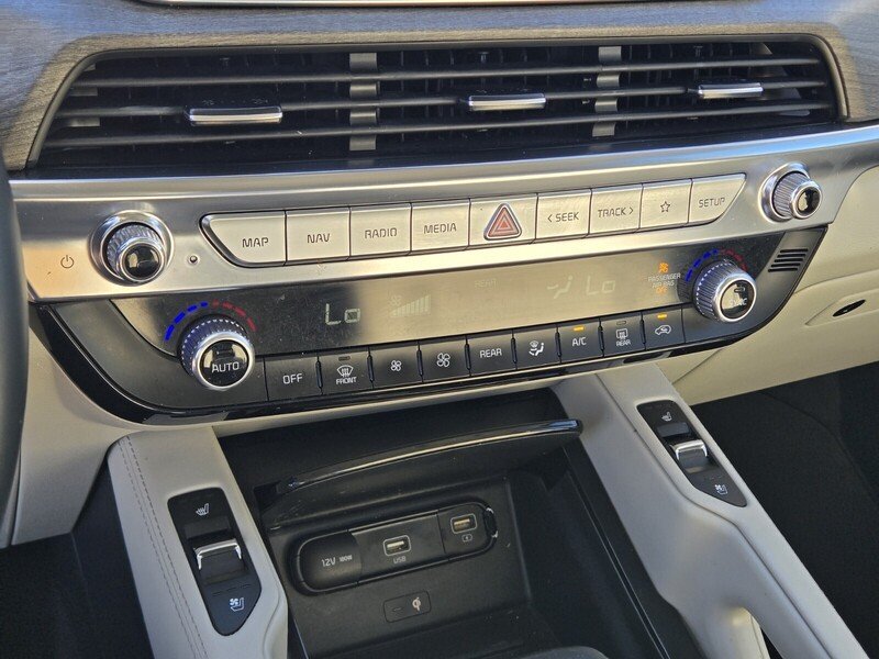 Used 2021 Kia Telluride EX w/ Towing Package FWD image 23
