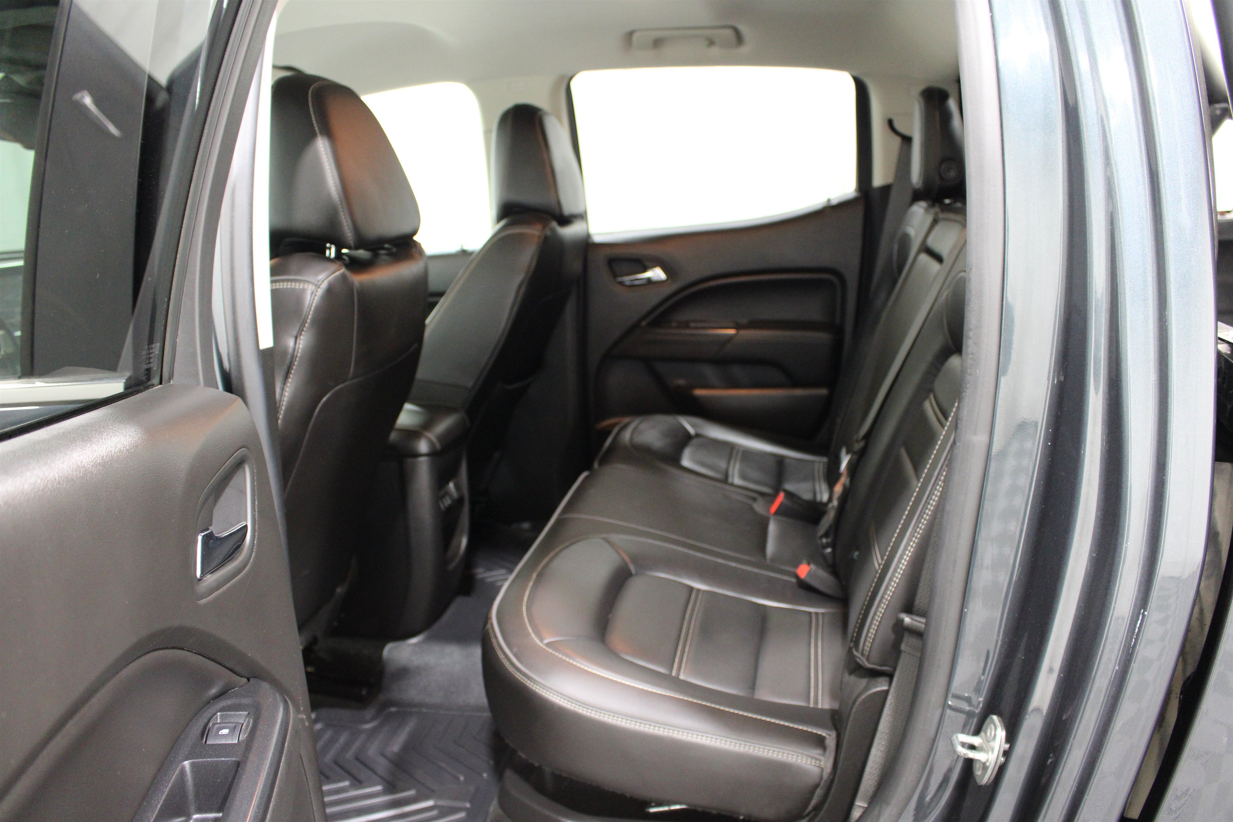 Used 2017 GMC Canyon Denali AWD/4WD image 23