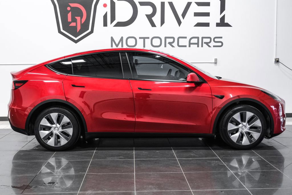 Used 2021 Tesla Model Y Long Range AWD/4WD image 8