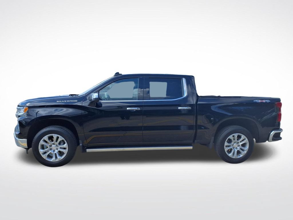 Used 2023 Chevrolet Silverado 1500 LTZ w/ LTZ Premium Package AWD/4WD image 12