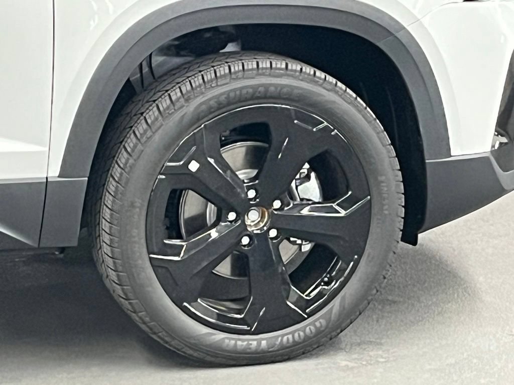 New 2026 Volkswagen Taos SE AWD/4WD image 40
