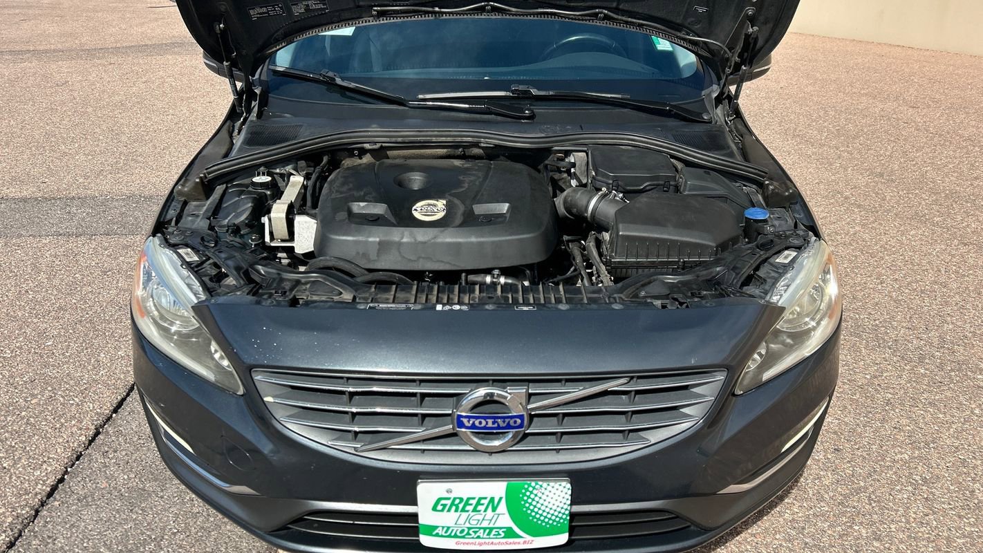 Used 2015 Volvo S60 T5 Premier image 12