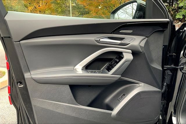 New 2025 Audi Q5 Premium Plus image 10