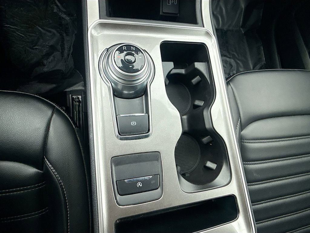 Used 2023 Ford Edge SEL w/ Convenience Package image 17