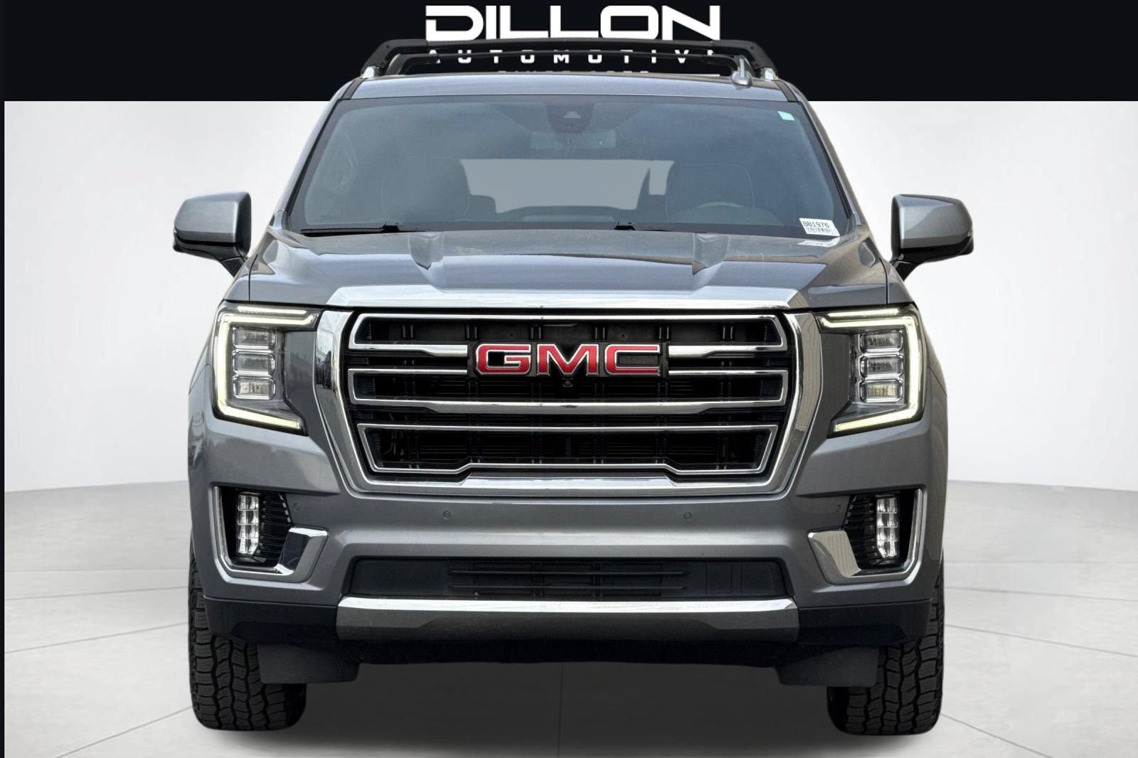 Used 2022 GMC Yukon XL SLT w/ SLT Premium Package AWD/4WD image 9