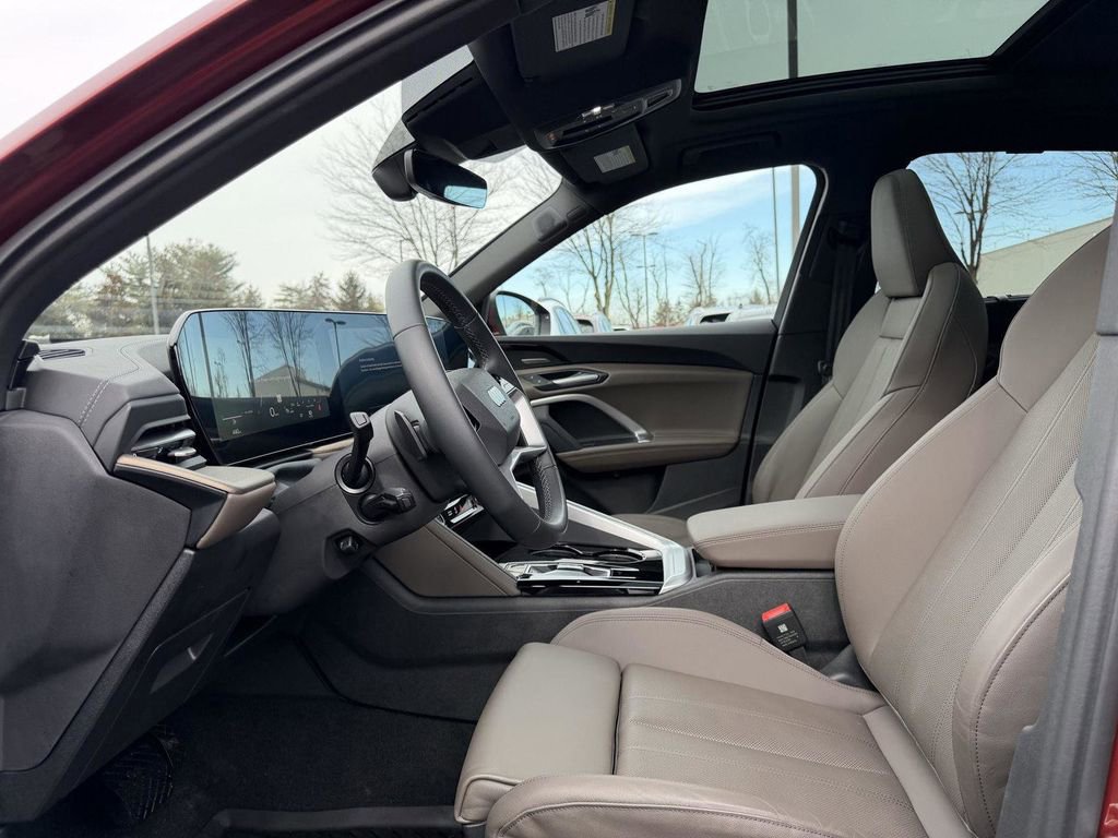 Used 2025 Audi Q5 Premium Plus w/ Premium Plus AWD/4WD image 16