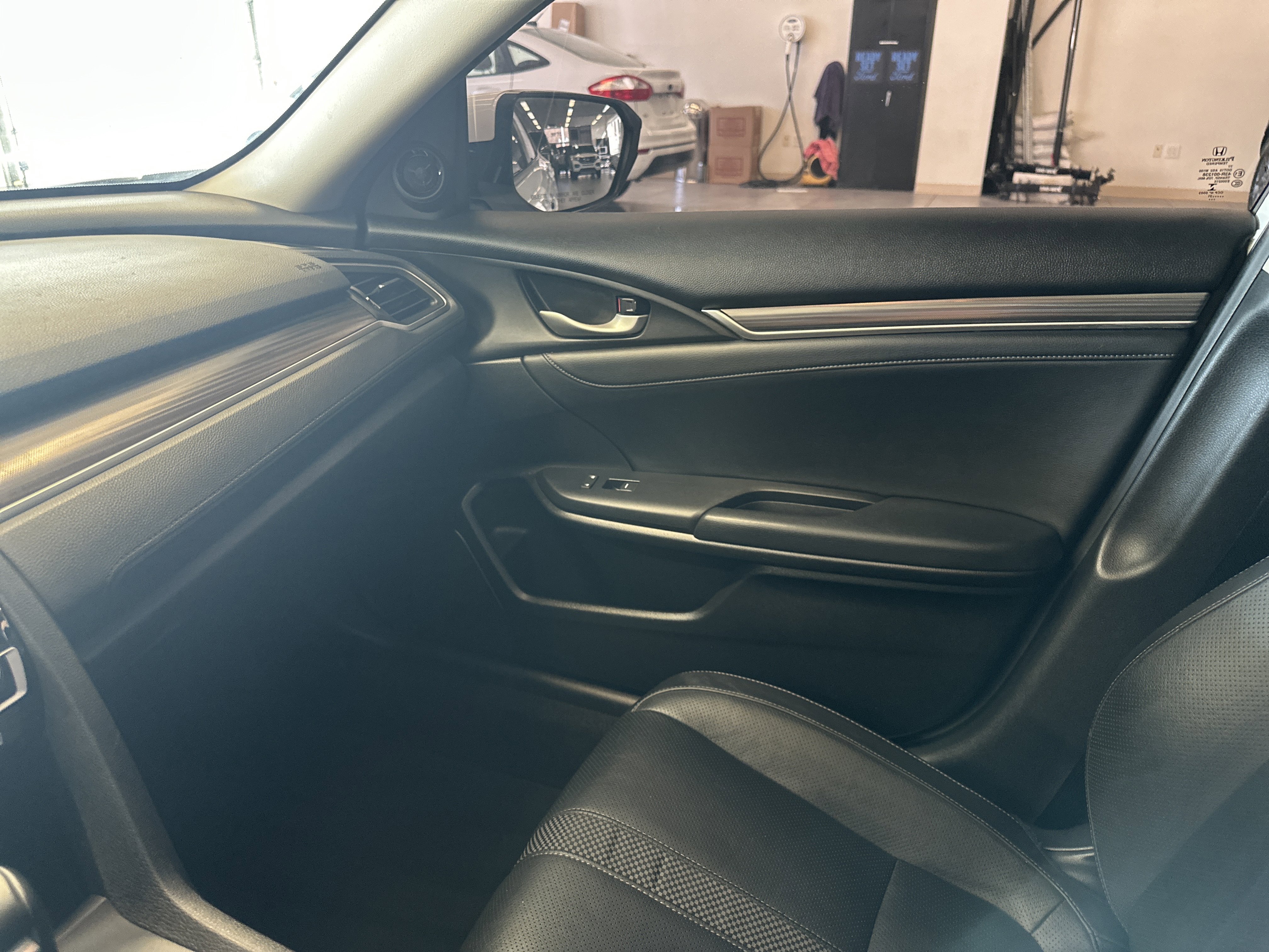 Used 2021 Honda Civic EX-L image 23