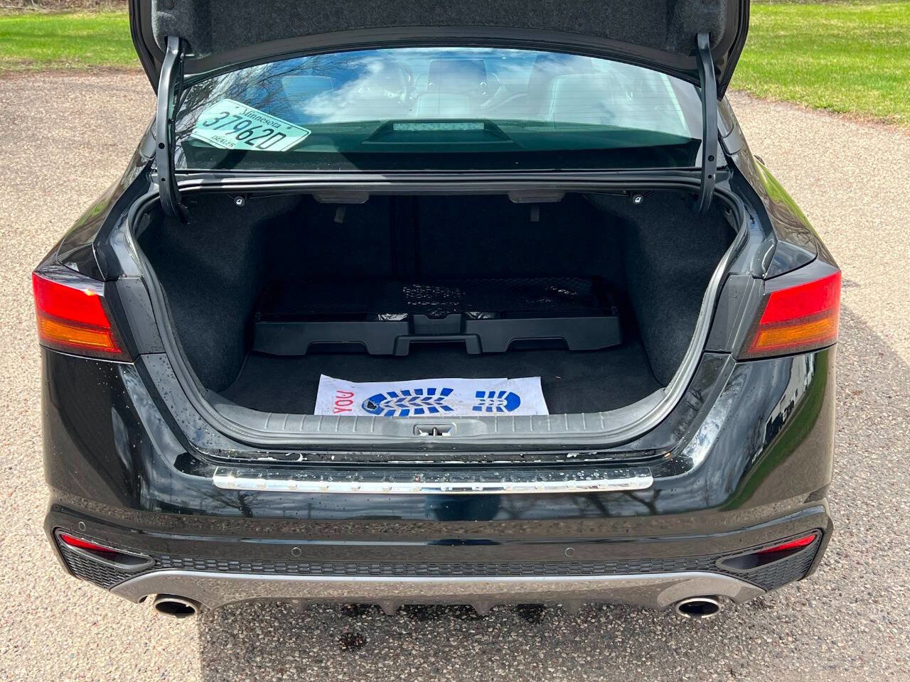 Used 2020 Nissan Altima 2.5 SR w/ Premium Package image 4