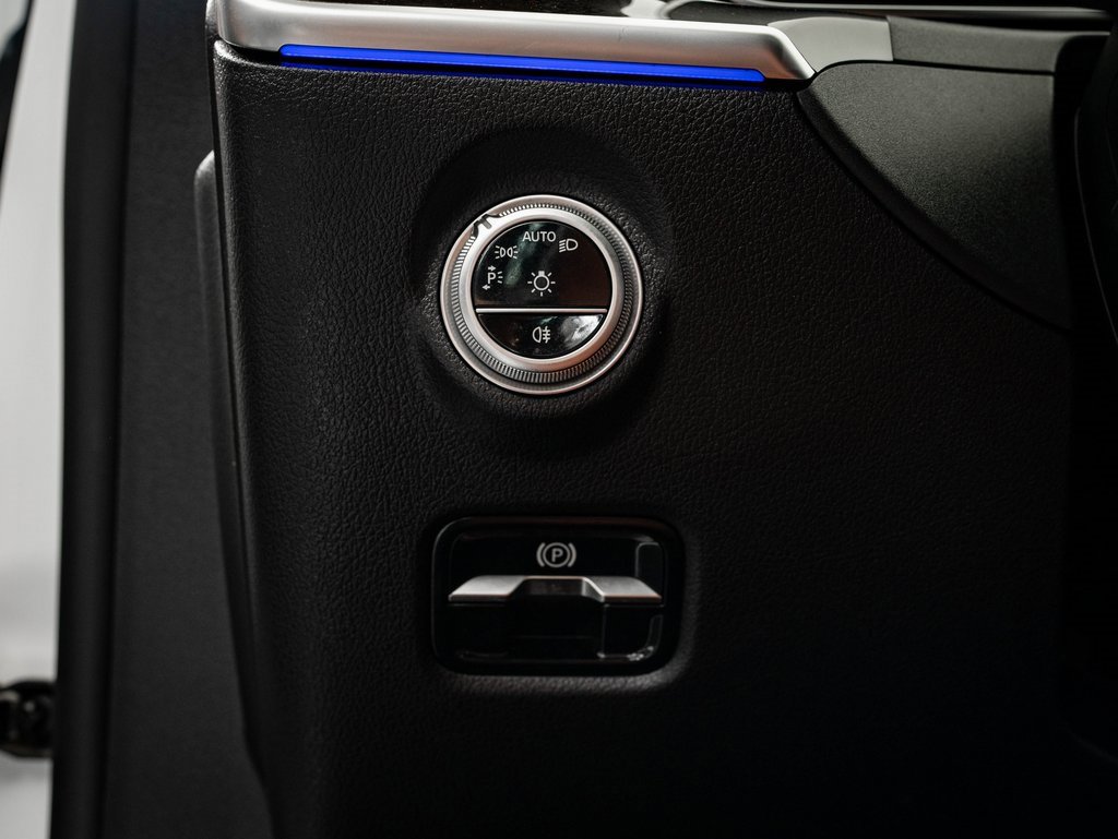 Used 2022 Mercedes-Benz C 300 4MATIC Sedan image 45