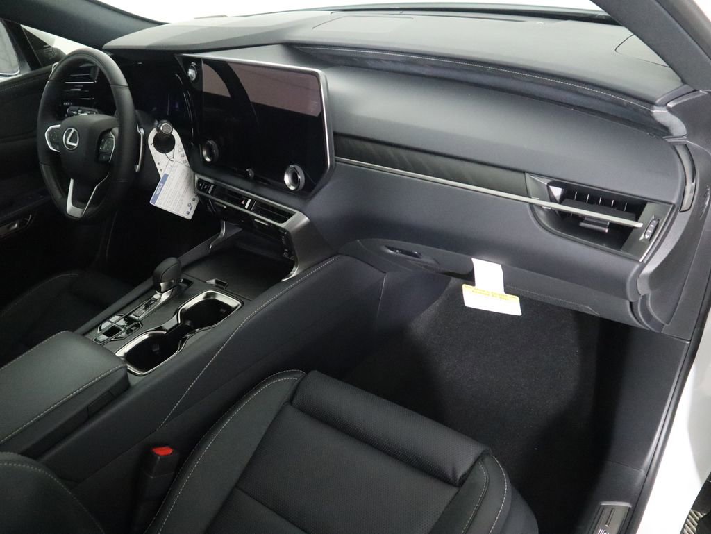 New 2026 Lexus RX 450h AWD image 18