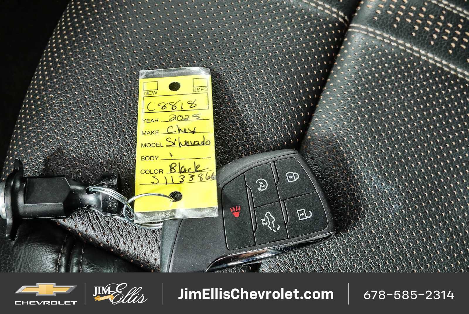 Certified 2025 Chevrolet Silverado 2500 High Country w/ High Country Premium Package AWD/4WD image 36