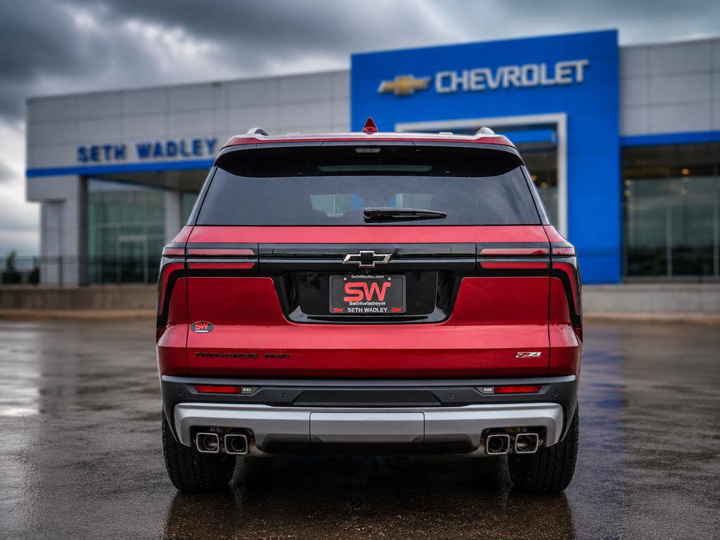 New 2026 Chevrolet Traverse Z71 w/ Enhanced Driving Package AWD/4WD image 6