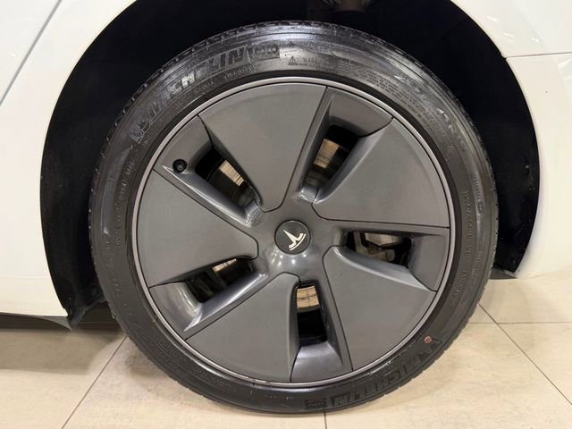 Used 2023 Tesla Model 3 Standard Range RWD image 39