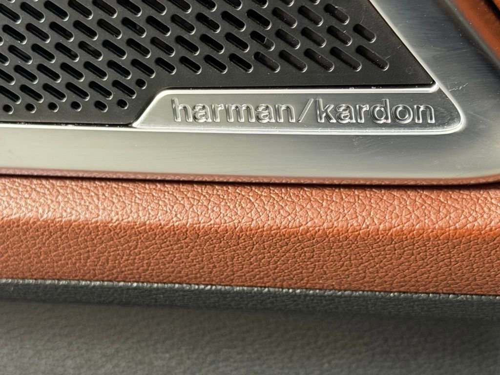 Used 2024 Kia Telluride SX image 15