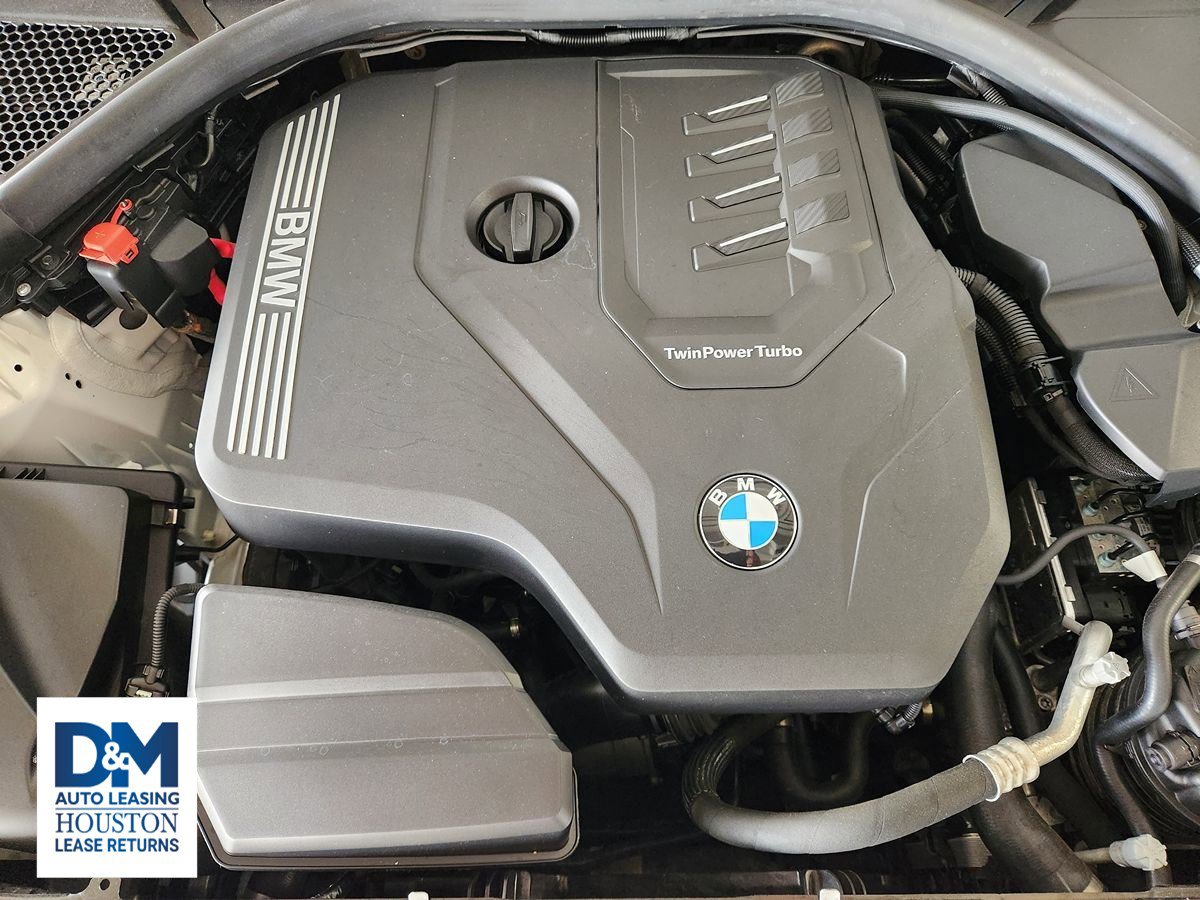 Used 2023 BMW 330i Sedan w/ Premium Package image 42