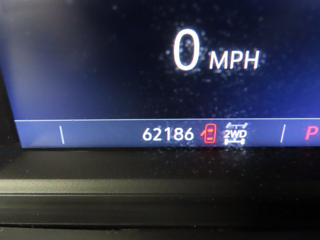 Used 2022 GMC Sierra 2500 SLT w/ SLT Convenience Package image 12