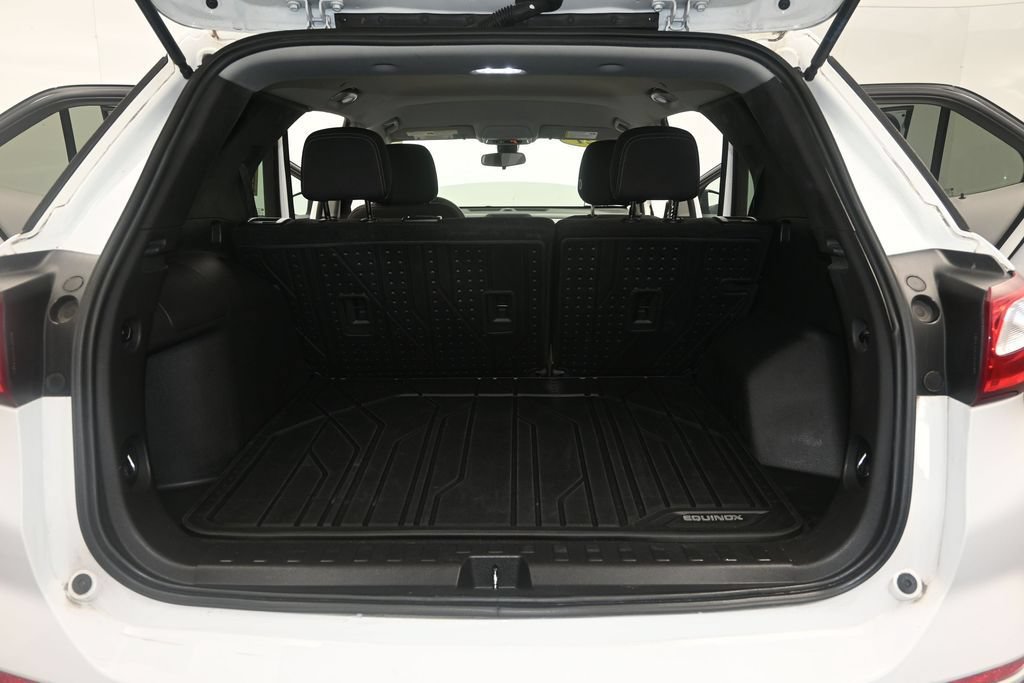 Used 2021 Chevrolet Equinox LS w/ LS Convenience Package FWD image 11