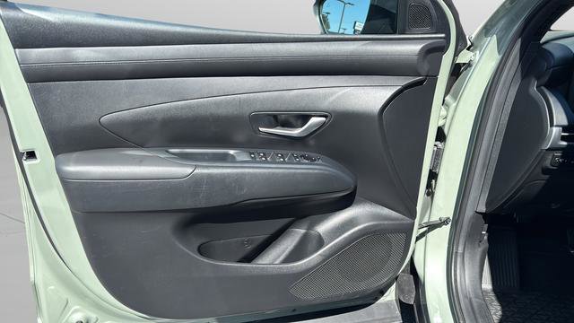 Certified 2025 Hyundai Santa Cruz SEL AWD/4WD image 11