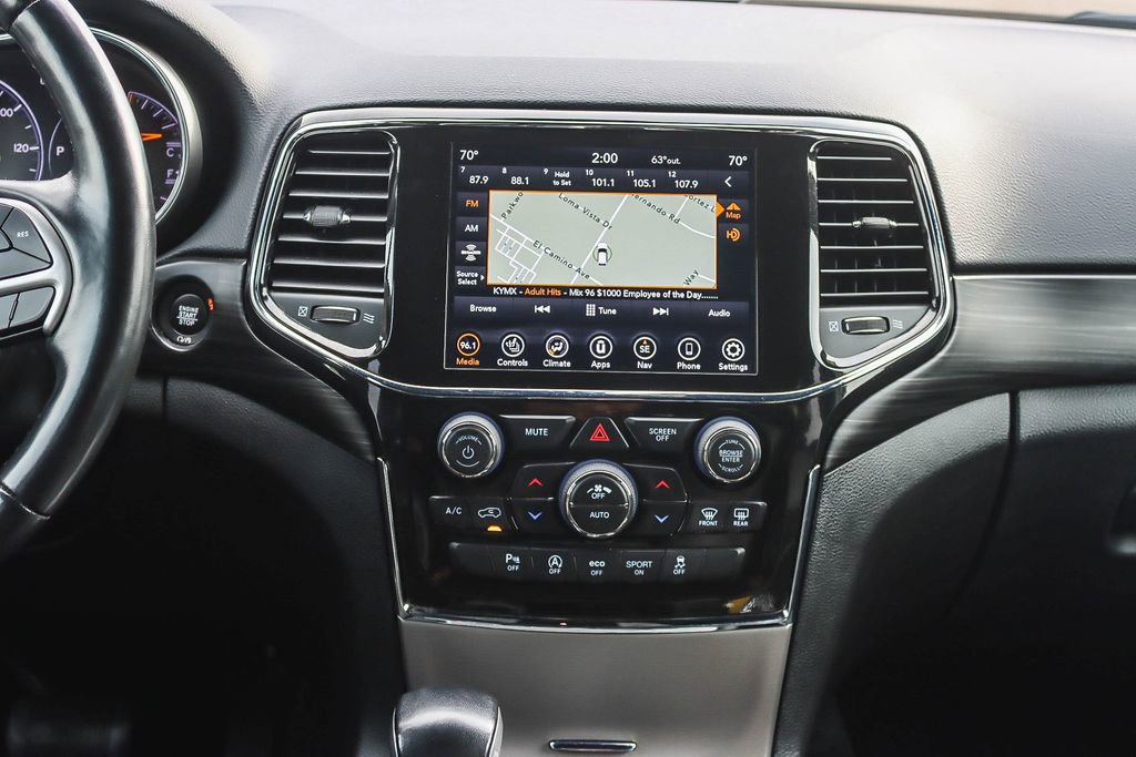 Used 2022 Jeep Grand Cherokee Laredo X image 19