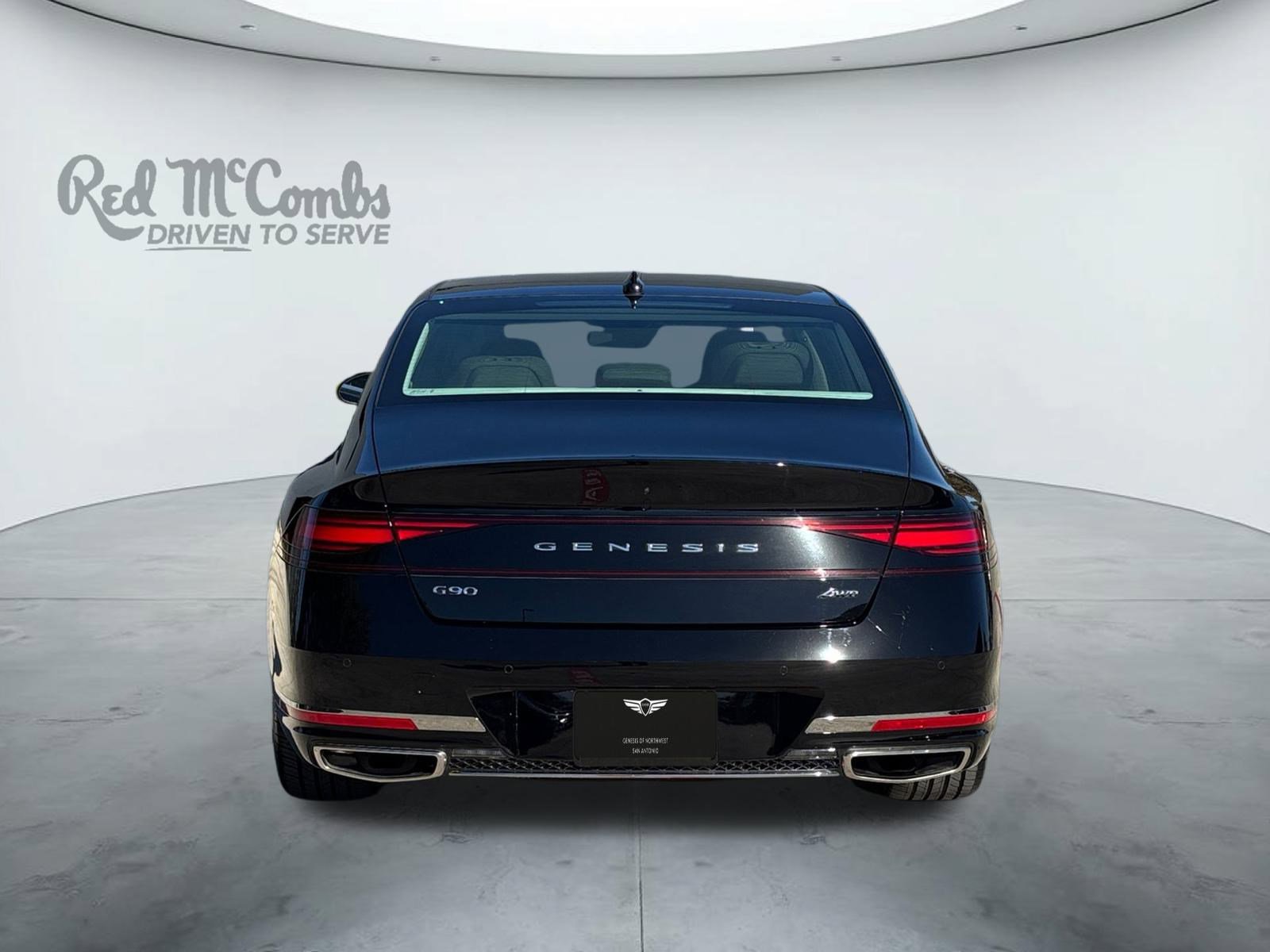 Used 2025 Genesis G90 3.5T image 4