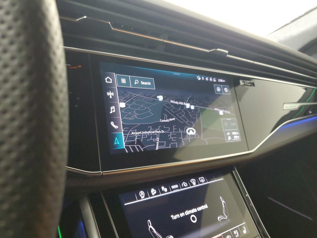 Used 2024 Audi RS Q8 w/ Black Optic Package image 28