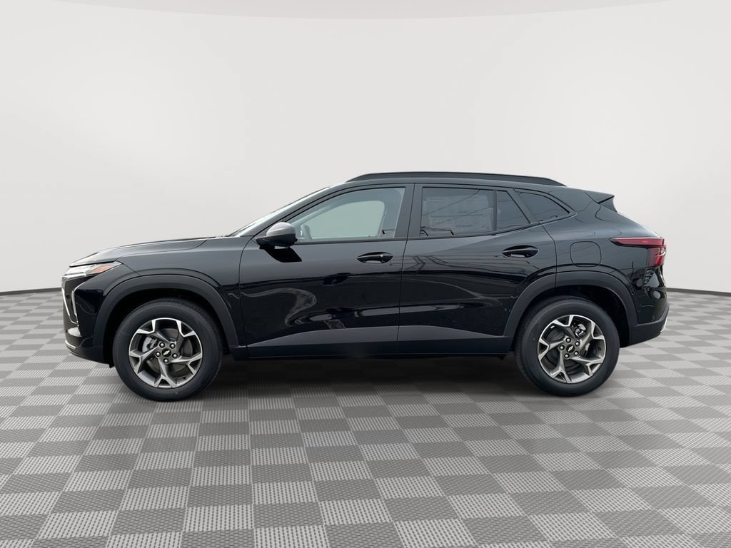 New 2026 Chevrolet Trax LT w/ Driver Confidence Package FWD image 5