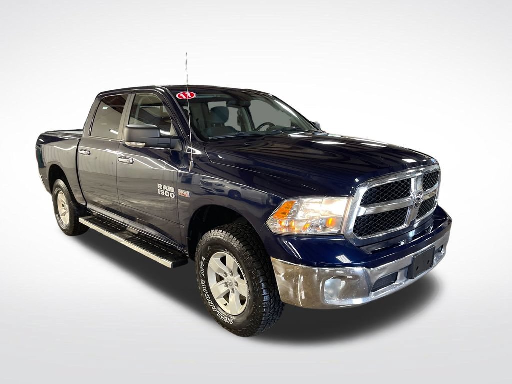 Used 2017 RAM 1500 Classic SLT w/ Luxury Group AWD/4WD image 8