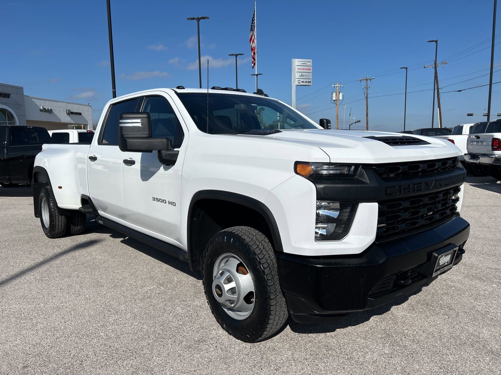 Used 2023 Chevrolet Silverado 3500 W/T w/ Gooseneck/5TH Wheel Package image 7