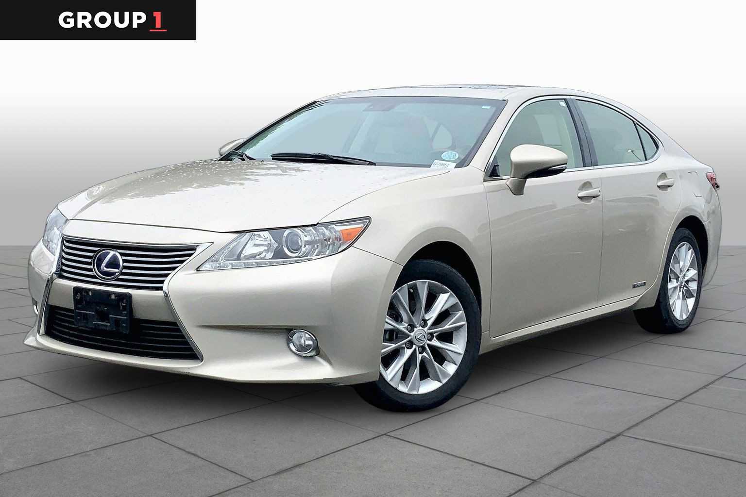 Used 2014 Lexus ES 300h w/ Premium Package w/Bamboo Trim